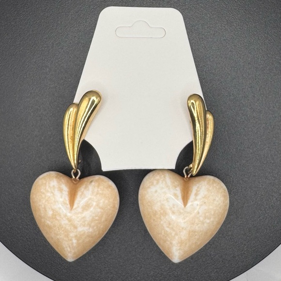 Jewelry - Large Retro Puffy Domed Heart Resin Drop Earrings